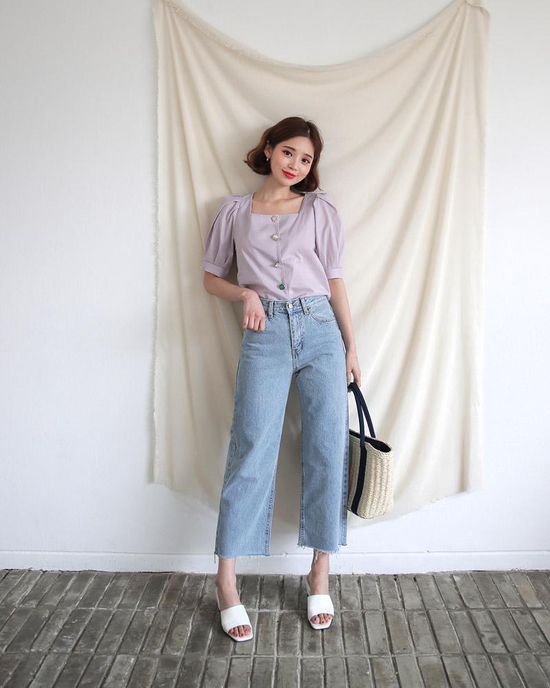 Bạn đã có áo sơ mi cổ vuông hot nhất hè như Hà Hồ chưa?